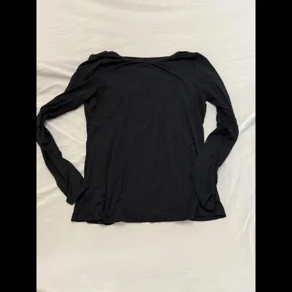 Alphalete Essential Black Long Sleeve Top - Size M - Picture 1 of 3